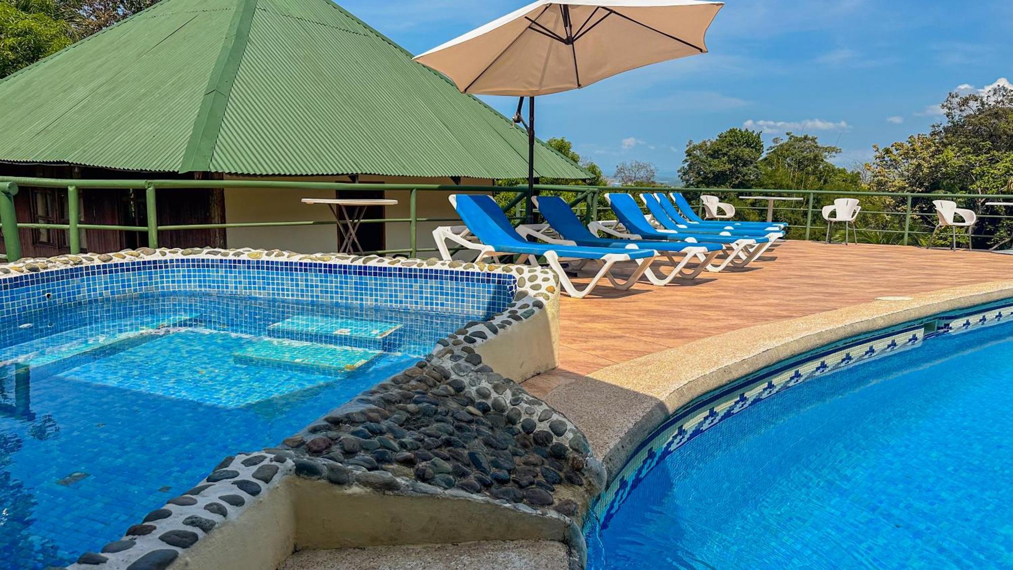 Hotel Tabulia Tree Manuel Antonio Exterior foto