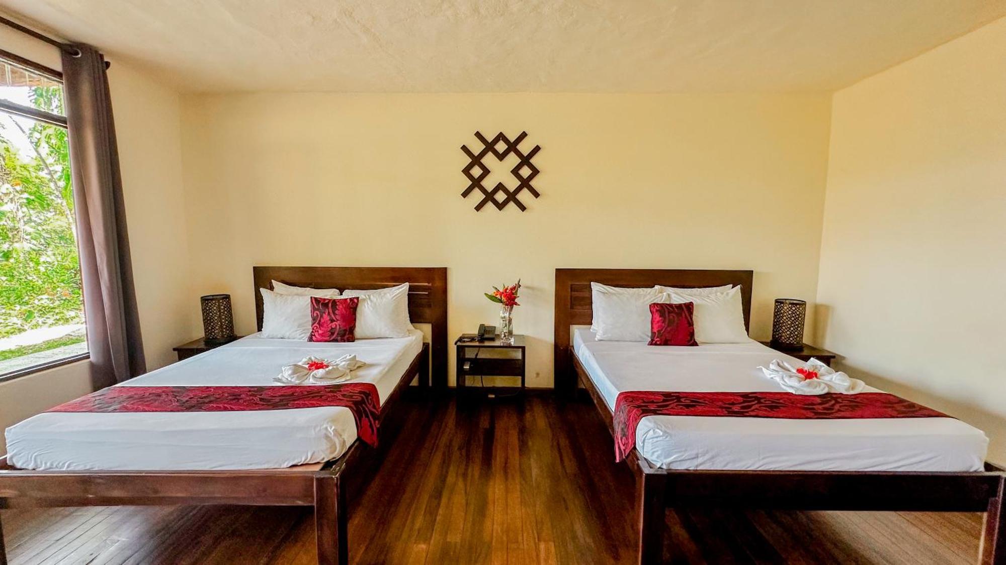 Hotel Tabulia Tree Manuel Antonio Exterior foto